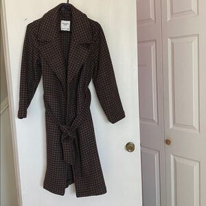 Abercrombie & Fitch Brown Houndstooth Trench Coat